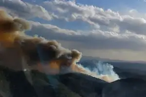 thumbnail - 강풍 타고 산불 번져