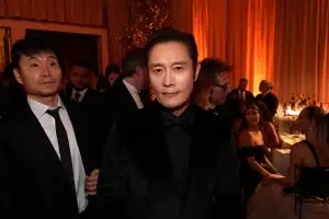 thumbnail - ‘어쩔수가없다’ 美 골든글로브 수상 불발…남우주연상은 티모시 살라메