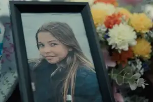 골든글로브 4관왕·에미상 8관왕…시상식 휩쓴 ‘넷플릭스 드라마’ 정체