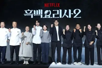 thumbnail - 흑백요리사3, 이번엔 4인 1조 ‘식당 전쟁’…참가 모집 시작