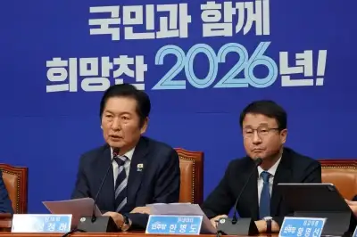 thumbnail - 정청래 “장동혁, 단식 투쟁 아닌 단식 투정…
밥 안 먹으면 배고프다”