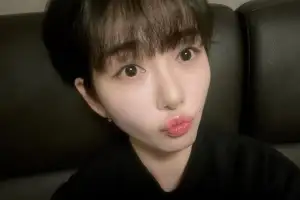 thumbnail - ‘AOA 출신’ 권민아, 또 의미심장 발언?…“신경 쓰이게 해 죄송”