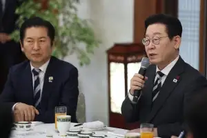 thumbnail - 李대통령, 여야지도부에 “경제형벌 합리화 협력”
