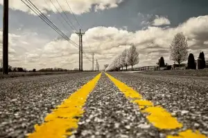 thumbnail - 유명 아역 스타, 길 건너다 뺑소니 사고…현장서 사망