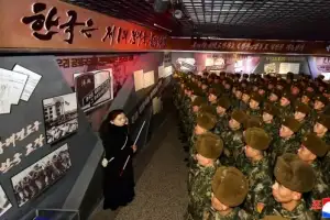 thumbnail - 北, 계급교양관에 ‘한국은 적대국’ 전시 등장