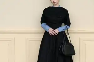 thumbnail - “AI인 줄” 카리나, 명품 행사서 ‘공주님 비주얼’