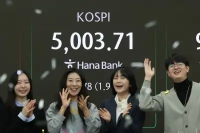 thumbnail - 코스피 ‘꿈의 오천피’ 뚫었다<br>사상 최고치 찍고 ‘새 역사’