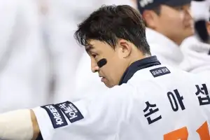 thumbnail - FA 미계약 손아섭 ‘혹독한 겨울’