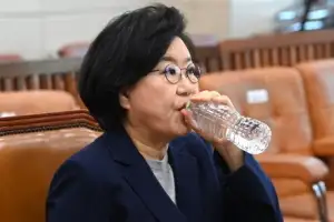 thumbnail - ‘청문회장에서’ 이혜훈 기획예산처 후보자