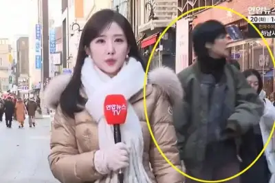 thumbnail - 홍진경, 뉴스 생방송 포착 화제  “인생이 시트콤이네”
