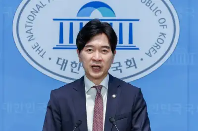 thumbnail - 고위공직자 ‘수백억’ 美 주식투자…野 “처분 지시해야”