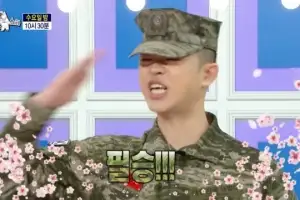 thumbnail - “신고합니다” 그리 전역…‘라스’서 父 김구라에 큰절