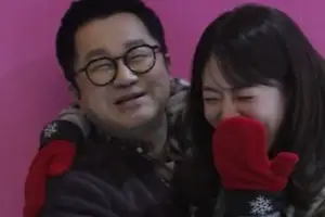 공개 연애하더니…‘55세’ 지상렬, ♥16세 연하와 100일 데이트 공개