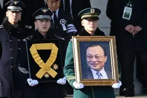 thumbnail - “민주주의 역사 그 자체”…故이해찬 전 총리 영결식 눈물 속 엄수