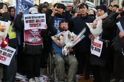 thumbnail - 세종호텔 복직 농성 16명 무더기 송치…노조 “복직 외쳤다 범죄 낙인”