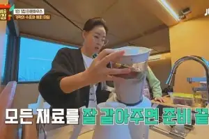 “이거 먹고 16㎏ 감량” 59세 김성령, 화제의 ‘다이어트 레시피’
