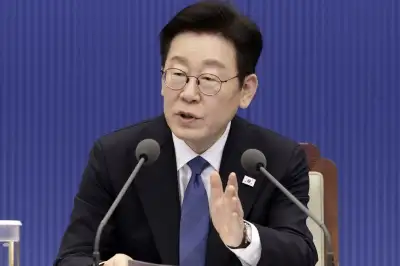 thumbnail - 李 “매수 후 기사 작성, 패가망신”…수십억 챙긴 기자들 직접 저격