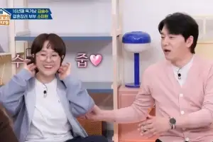 thumbnail - ‘55세 미혼’ 김승수, 송은이에 “실물 더 귀엽다” 돌발 멘트…번호 교환까지