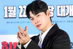 이이경, ‘놀뭐’ 하차하고 뭐하나 봤더니…‘기쁜 소식’ 전했다