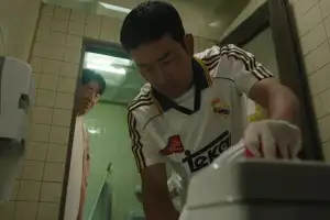 ‘공개 열애’ 하정우, 19년 만에 안방극장 복귀까지…다음 달 tvN에서 선보이는 ‘이 드