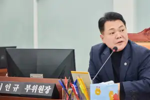 thumbnail - 이인규 경기도의원 “정책 속도보다 현장 공감”… 경기교육 균형 강조