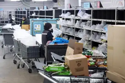 thumbnail - [단독] 당정 ‘새벽배송 주 46시간’ 가닥…노동계 반발에 속도 조절 나서