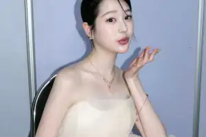 thumbnail - ‘장원영 언니’ 장다아, 스크린 데뷔…‘시청률 23.8%’ 주역 손잡은 ‘이 영화’