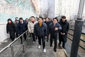 thumbnail - 고지대에 모노레일·엘리베이터… 서울, 이동 약자 챙긴다