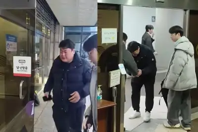 thumbnail - 김준현은 정말 ‘팬들 무시’ 했나…“영상 하나 가지고” 반론까지, 논란 일파만파
