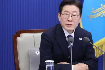 thumbnail - 李대통령 “다주택자 대출 규제 방안 검토 지시”