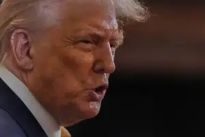 thumbnail - 트럼프 무역 전쟁, 판 뒤집혔다…美대법원, 상호관세 ‘위법’ 판결