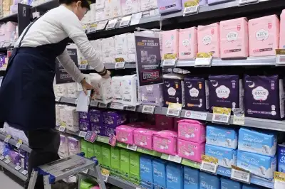 thumbnail - 다이소 ‘100원 생리대’ 내놓는다…10개 1천원 소포장 판매