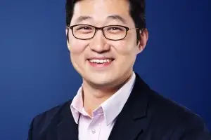 thumbnail - 쿠팡 김범석, 첫 육성 사과…美서도 “국회 갔어야” 쓴소리