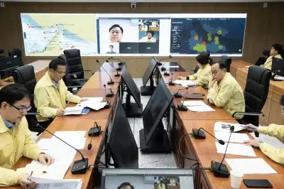 thumbnail - 해수부 “호르무즈 해협 운항 자제하라… 이란 정부 봉쇄 경고 송출 확인”