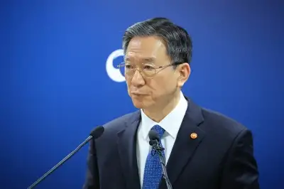 thumbnail - 與 ‘공소 취소 거래설’ 홍역…정성호 “지휘할 생각 없다”