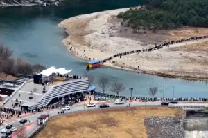 thumbnail - ‘왕사남’ 흥행에 붐비는 영월 청령포