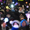 thumbnail - “무료 커피 나누고…질서유지 봉사” 탄핵광장서 민주주의 지킨 여성들