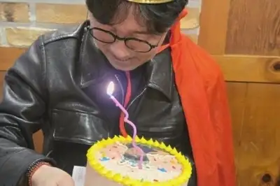 thumbnail - “짜장면 사주던 오빠가 사고 쳤다” 송은이, ‘천만 감독’ 장항준에 건넨 축하