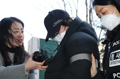 thumbnail - 생후 20개월 딸 굶어 숨지게 한 20대 친모 “아기에 미안”