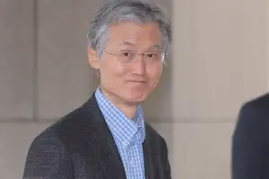 thumbnail - 판결 심판 시대… ‘법왜곡죄  1호’ 조희대·‘재판소원’ 양문석