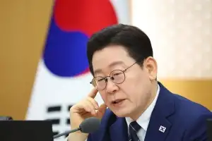 thumbnail - 李대통령 “자동차 5·10부제 등 비상대책 강구… ‘전쟁추경’ 신속 집행”