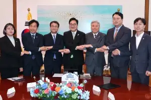 thumbnail - 국힘 빠진 6개 정당 대표 ‘초당적 개헌’ 추진