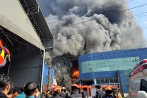 thumbnail - 대전 자동차부품 제조공장 화재