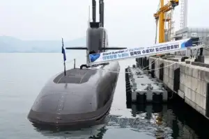 thumbnail - 첫 태평양 횡단하는 ‘도산안창호함’