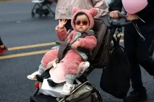 thumbnail - ‘도심 달리는 유아차’