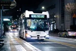 thumbnail - 서울, 오늘부터 전 구간 자율주행 버스 전국 첫 운행