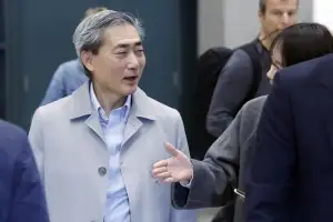 thumbnail - 신현송 한국은행 총재 후보자 귀국