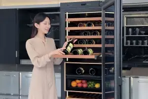 thumbnail - 삼성 ‘AI 와인 냉장고’ 출시