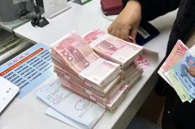 thumbnail - 보이스피싱 당한 2400만원…중국 공안에게 돌려받아