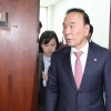 thumbnail - 박덕흠 “경선이 원칙”…국힘, 충북대구 공천판 다시 짠다